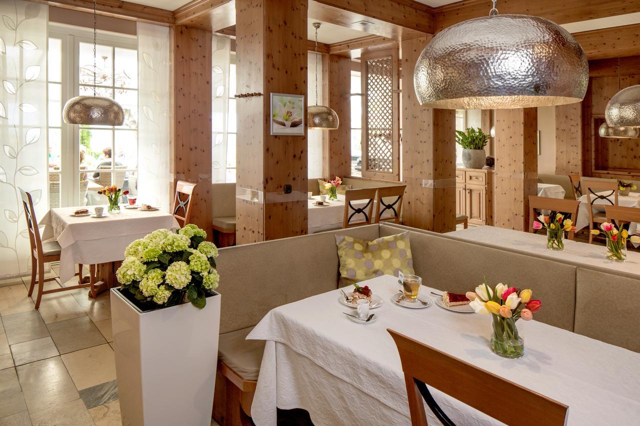 Hotel-Restaurant Distlerhof Leinburg Extérieur photo