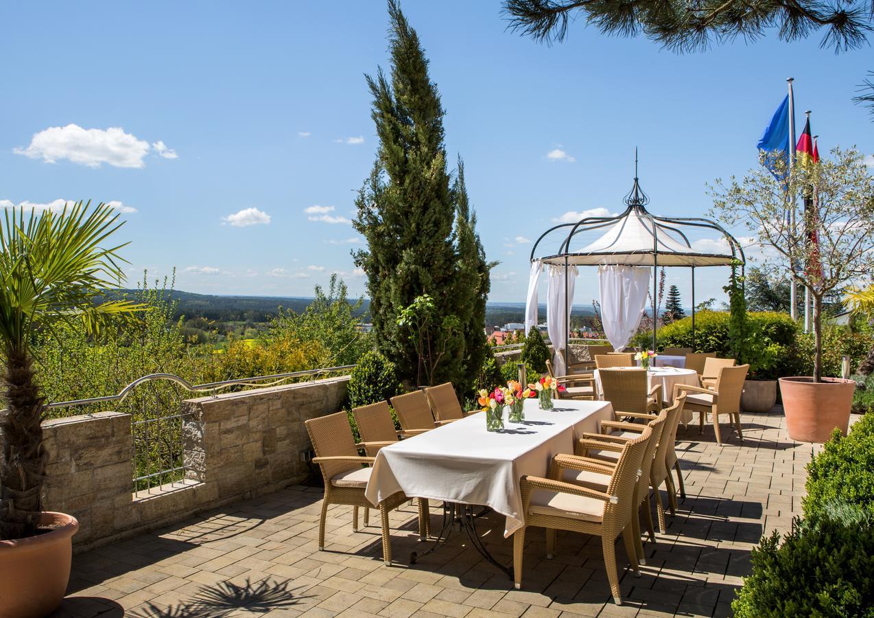 Hotel-Restaurant Distlerhof Leinburg Extérieur photo