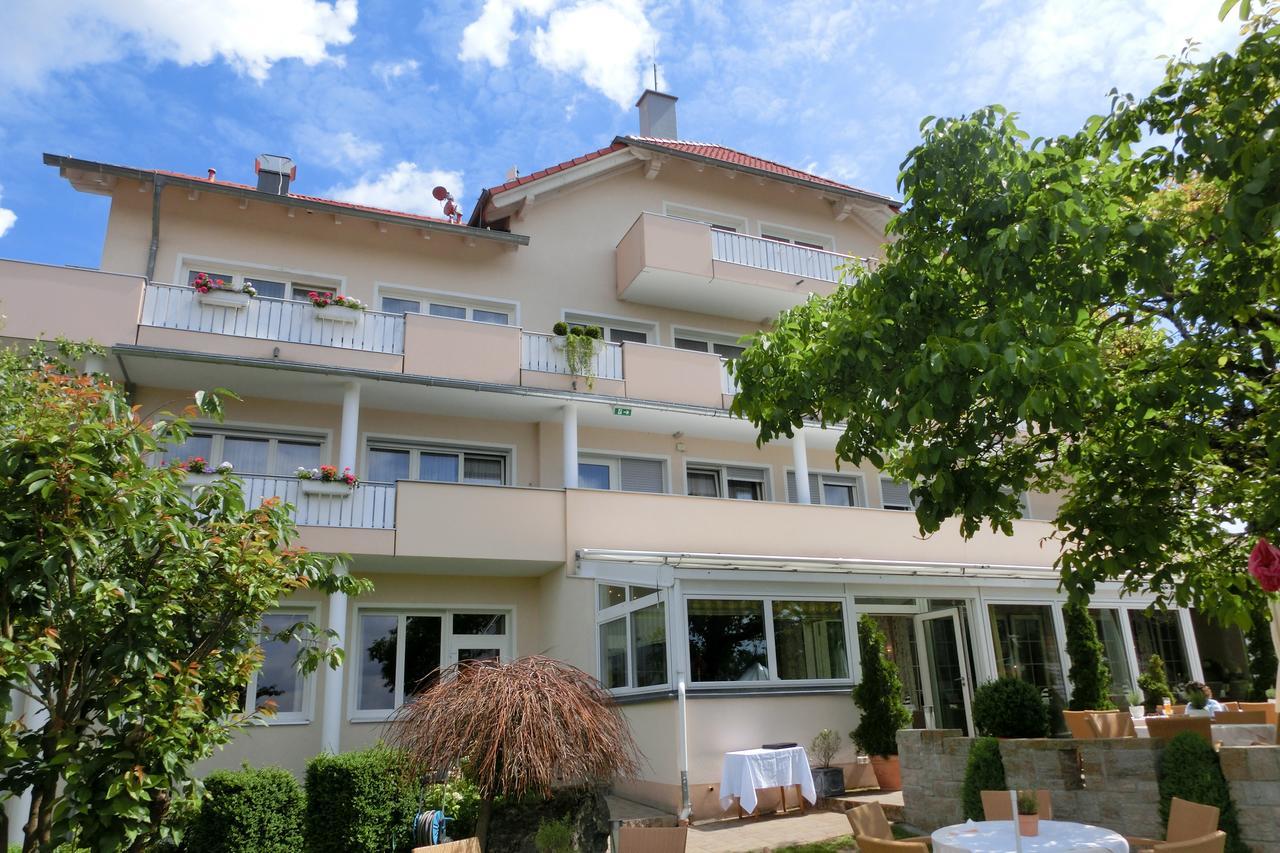 Hotel-Restaurant Distlerhof Leinburg Extérieur photo